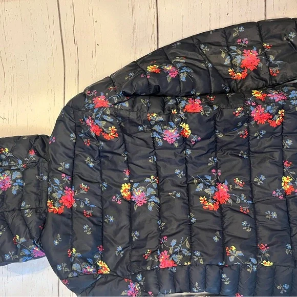 Girls light jacket. - Picture 4 of 4